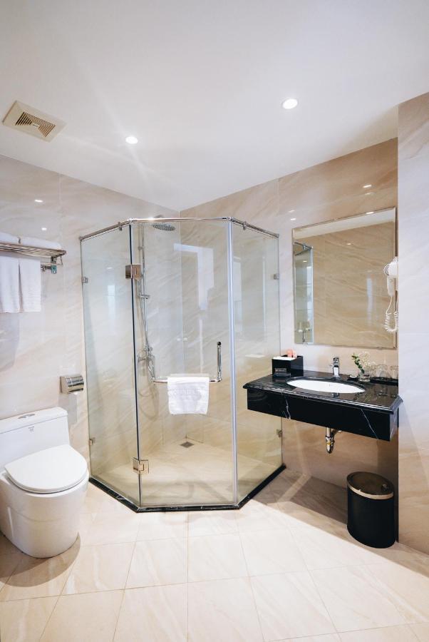Vinh Yen Manh Quan Luxury Hotel מראה חיצוני תמונה